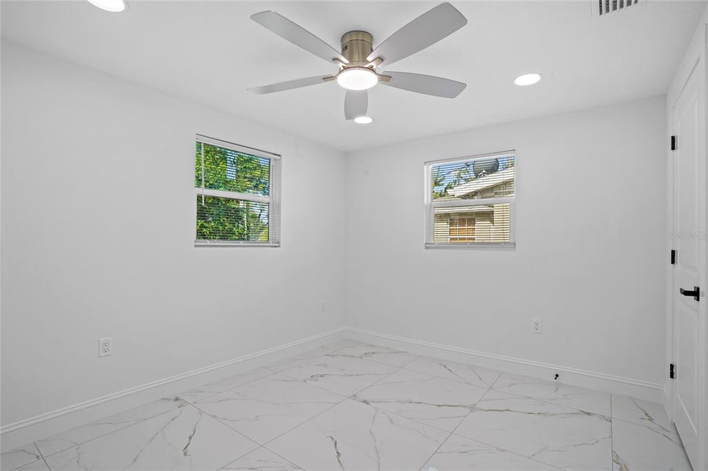 6400 MONTANA AVENUE gallery image #19