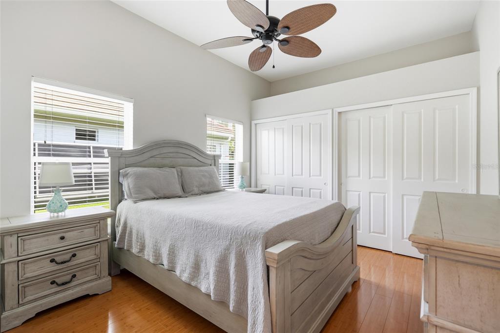 5020 SW 8TH PLACE gallery image #32