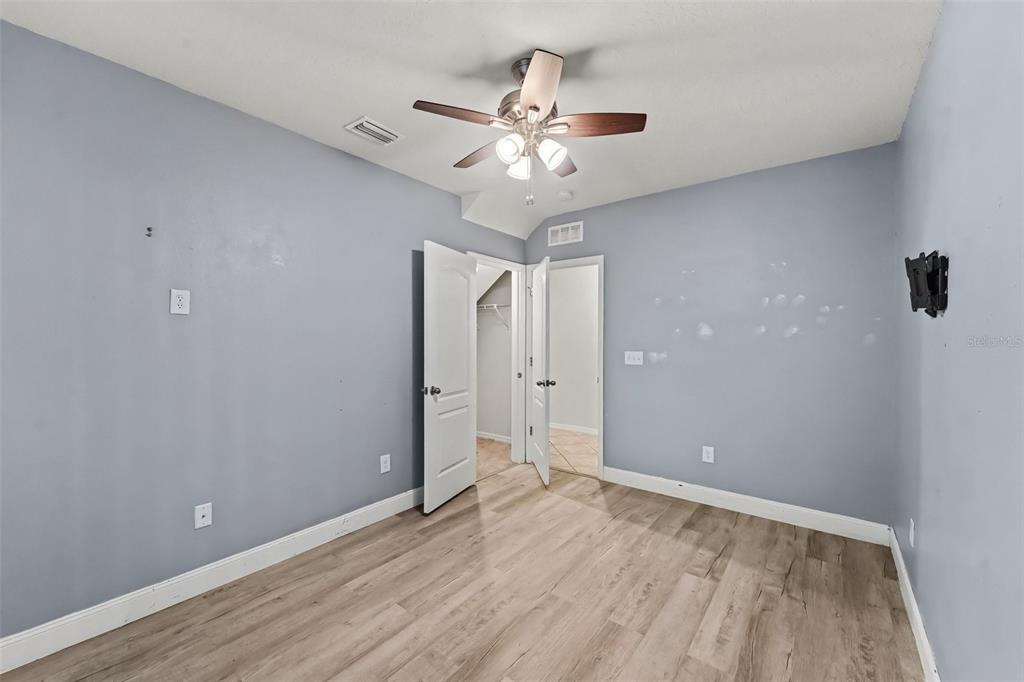 2121 BRANDING IRON COURT gallery image #12