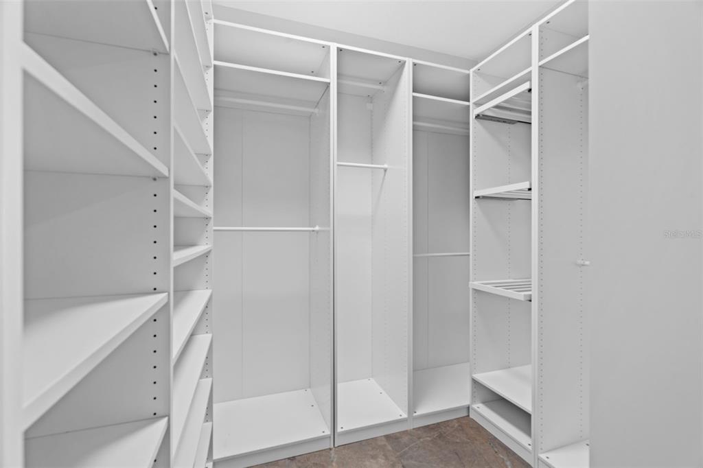 3059 HOBAN AVENUE gallery image #45