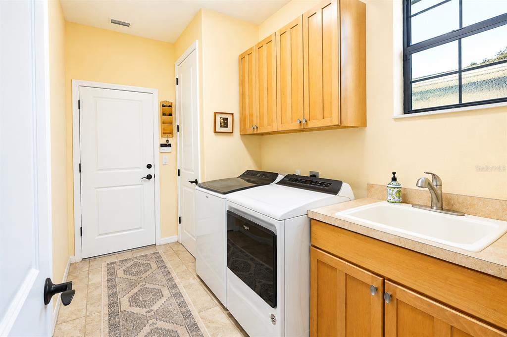 2557 MARBLEHEAD DRIVE