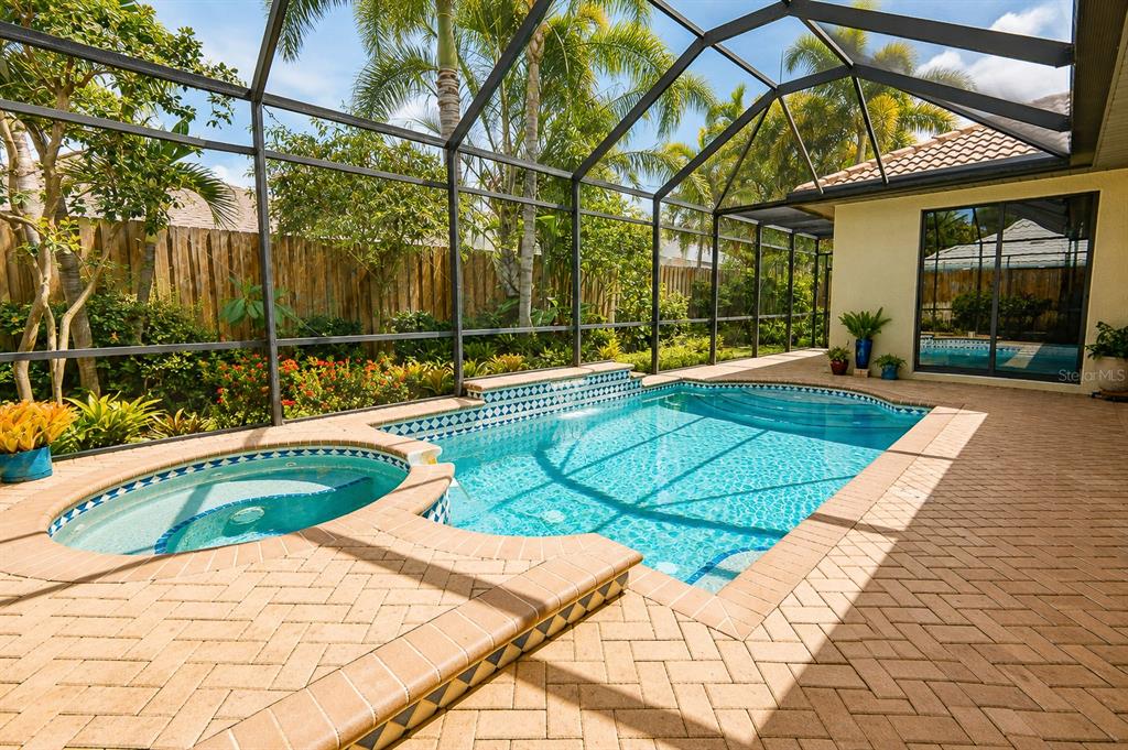 2557 MARBLEHEAD DRIVE