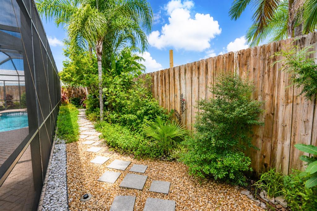 2557 MARBLEHEAD DRIVE