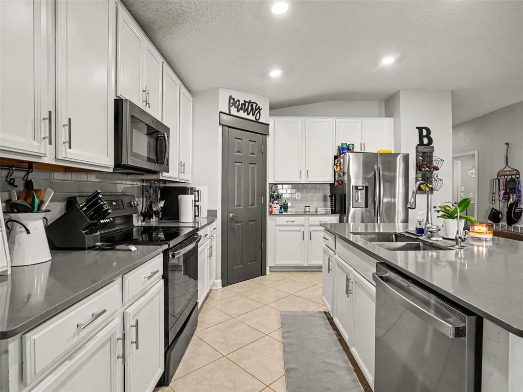 149 TAFT DRIVE gallery image #8