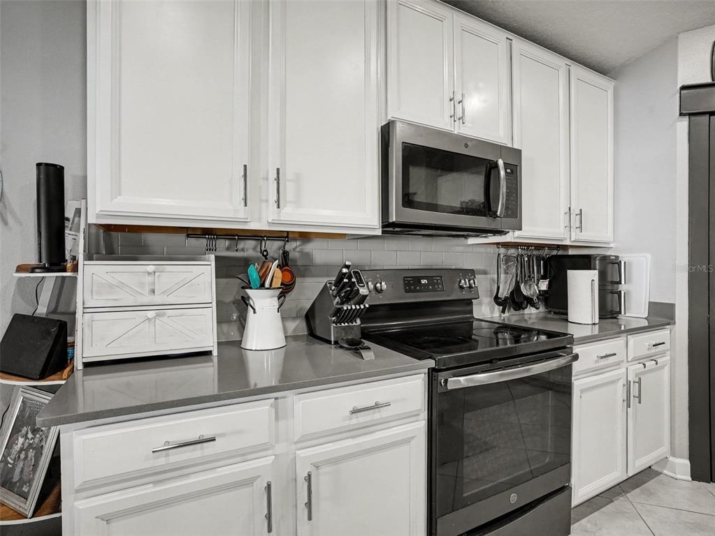 149 TAFT DRIVE gallery image #9