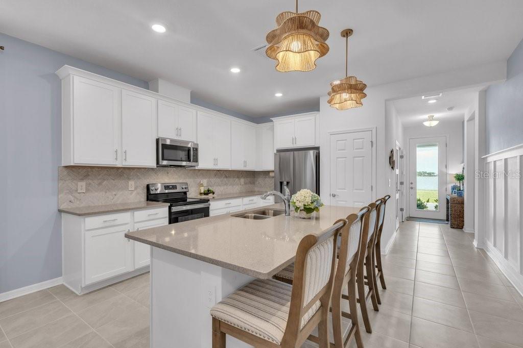 7644 LIVEWELL LANE