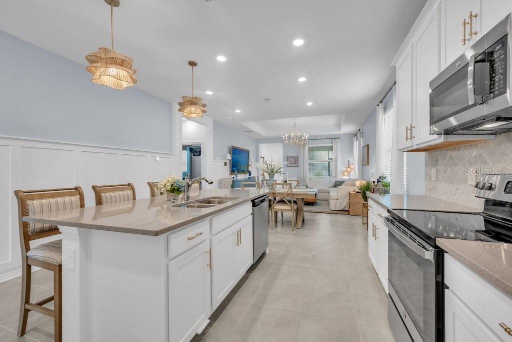 7644 LIVEWELL LANE