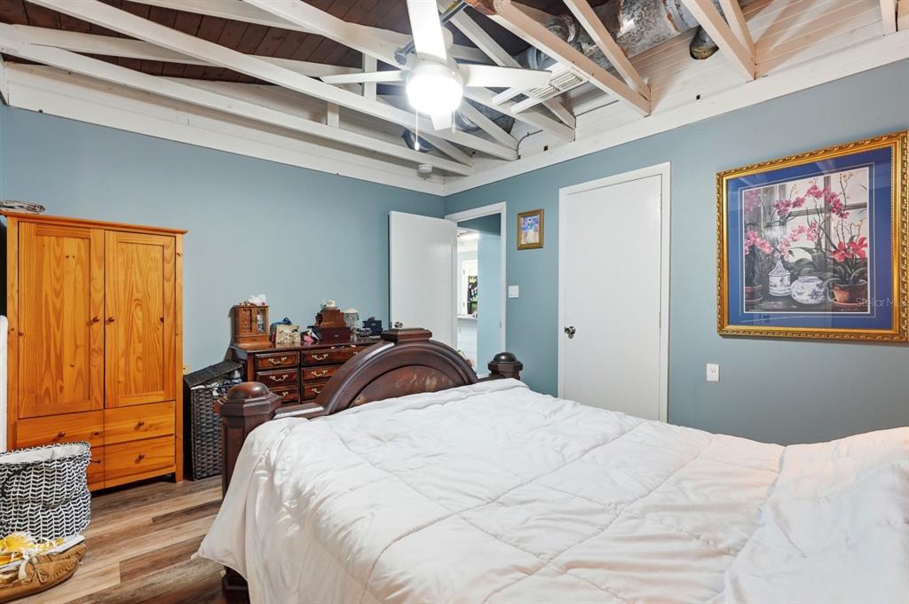 6595 COLLIER ROAD gallery image #98