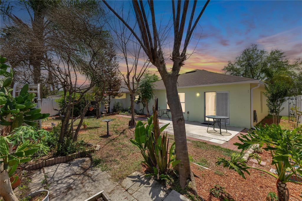 4629 CAVERNS DRIVE gallery image #4