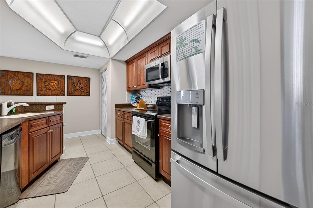 3311 S ATLANTIC AVENUE UNIT 20 gallery image #5