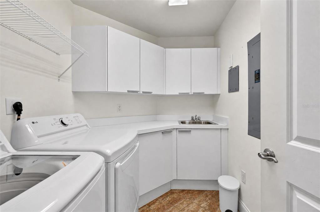 3245 S ATLANTIC AVENUE UNIT 10 gallery image #45