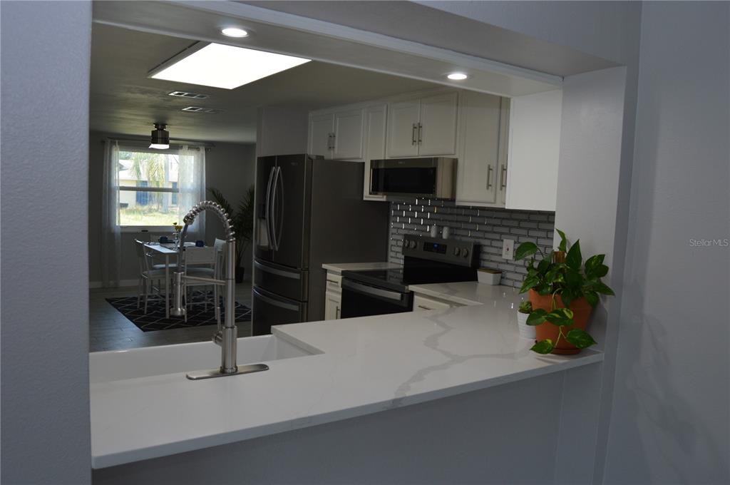 12739 1ST ISLE gallery image #15