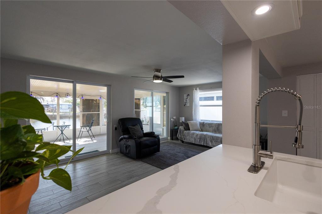 12739 1ST ISLE gallery image #16