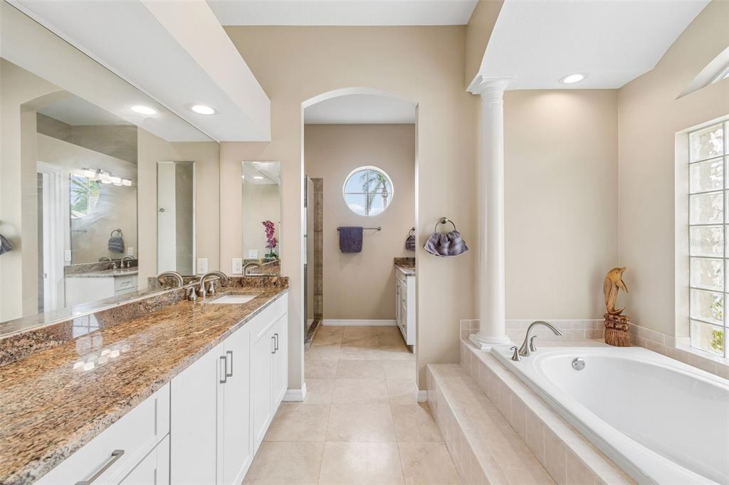 1021 HAGEN DRIVE gallery image #27