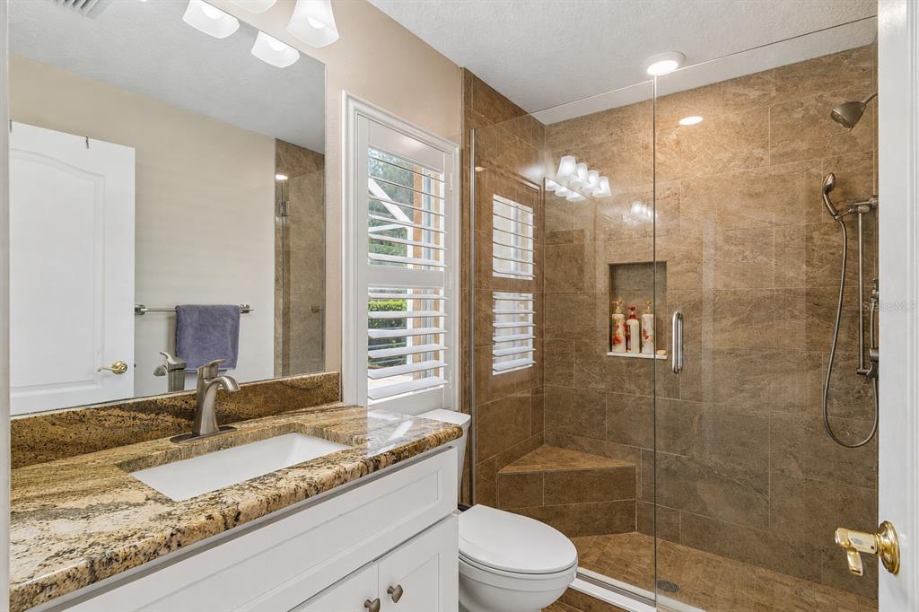 1021 HAGEN DRIVE gallery image #37