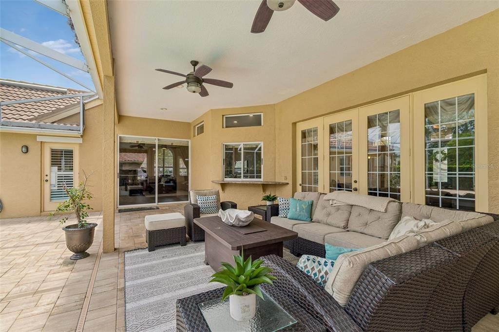 1021 HAGEN DRIVE gallery image #44