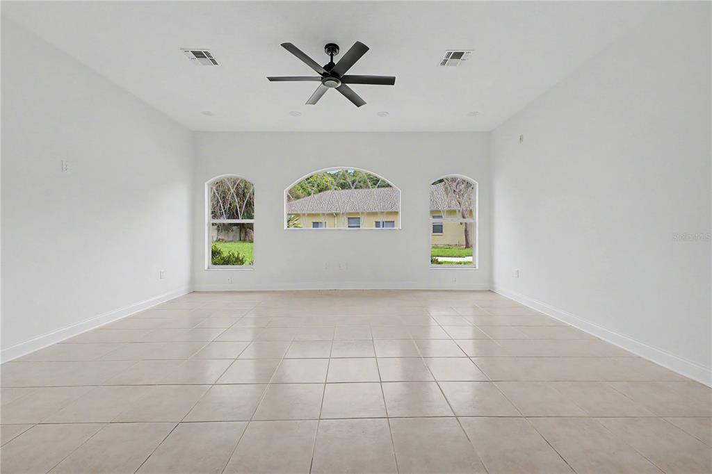 11644 PARABLE COURT gallery image #8