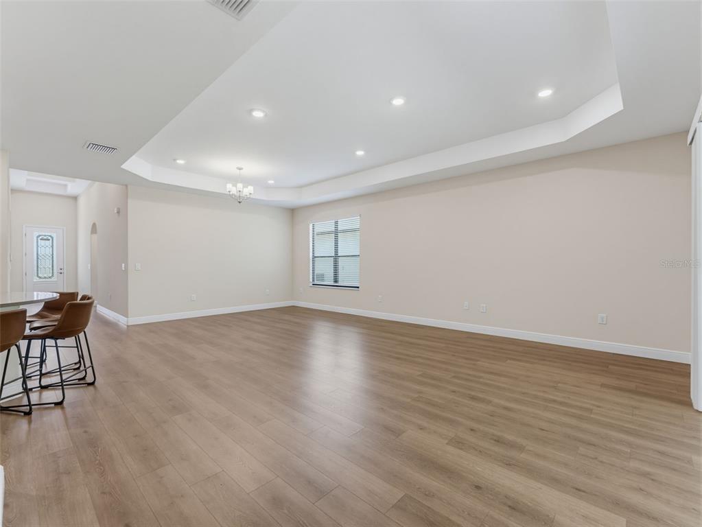 11515 WEAVER HOLLOW ROAD gallery image #13