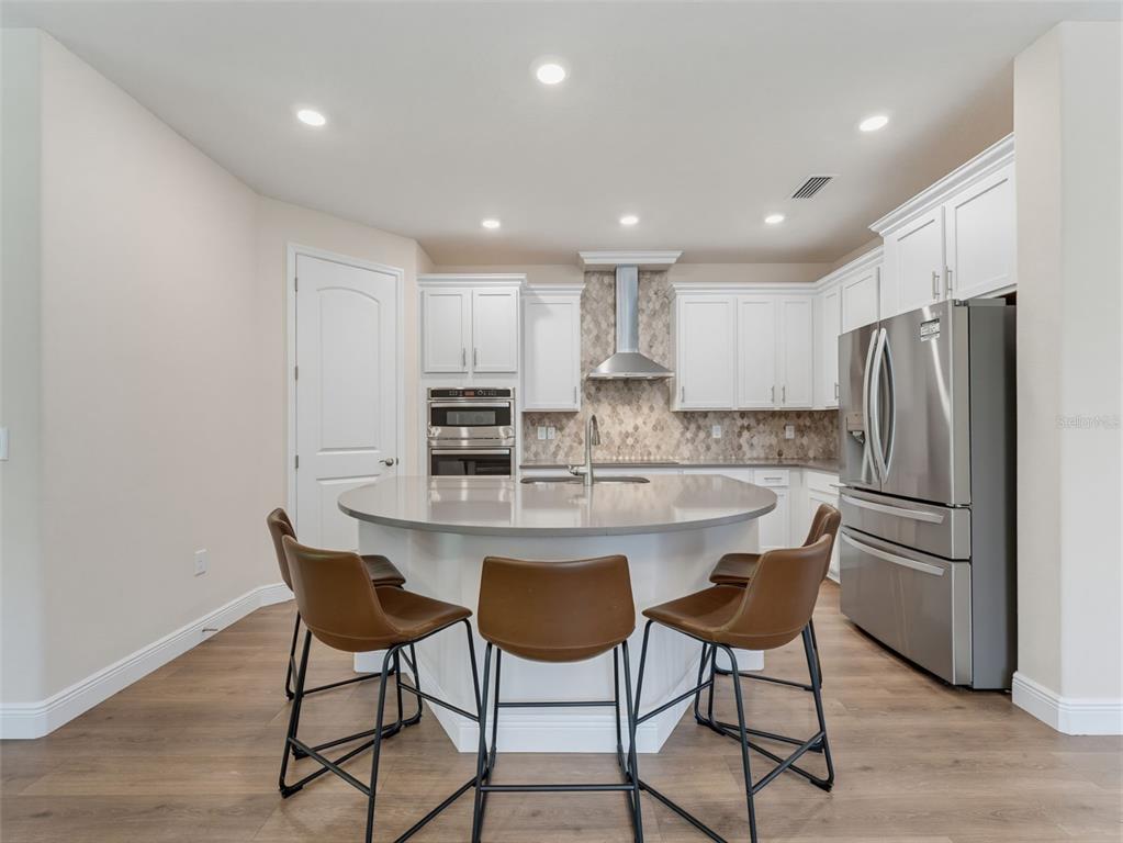 11515 WEAVER HOLLOW ROAD gallery image #18