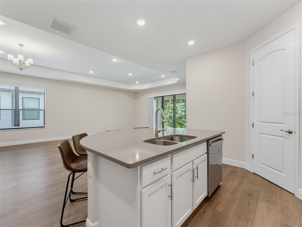 11515 WEAVER HOLLOW ROAD gallery image #25
