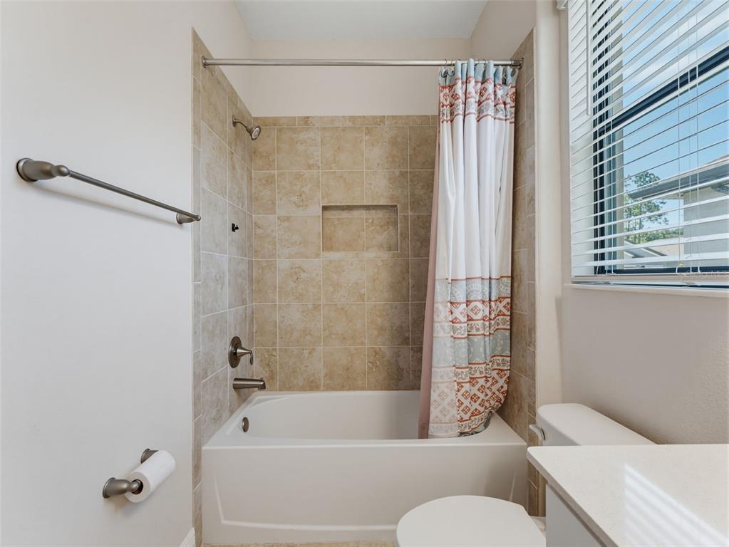 11515 WEAVER HOLLOW ROAD gallery image #32