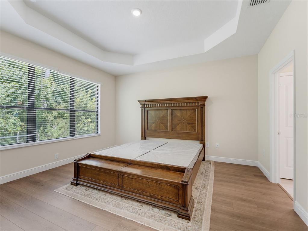 11515 WEAVER HOLLOW ROAD gallery image #46