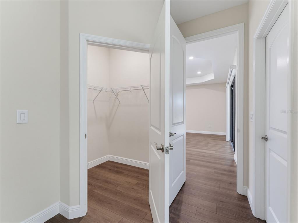 11515 WEAVER HOLLOW ROAD gallery image #52