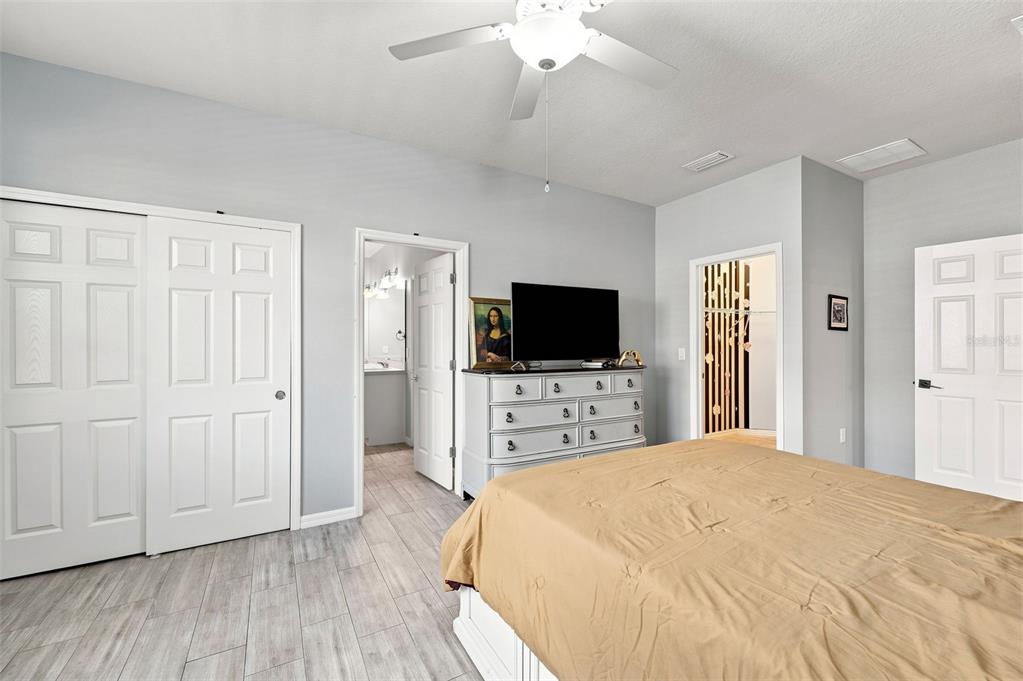 18359 CORTES CREEK BOULEVARD gallery image #10