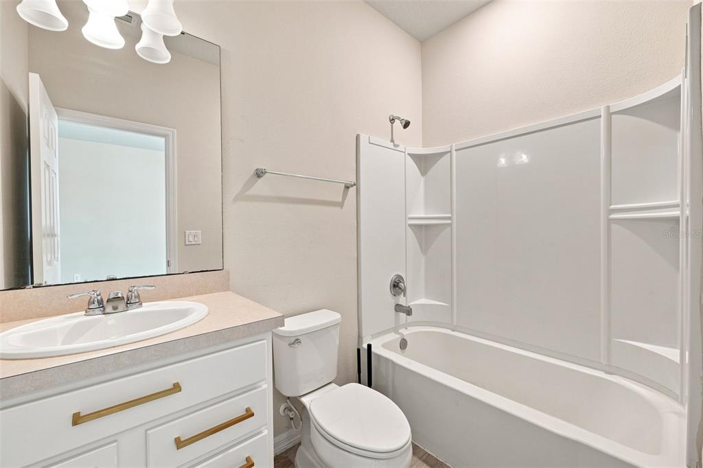 18359 CORTES CREEK BOULEVARD gallery image #22