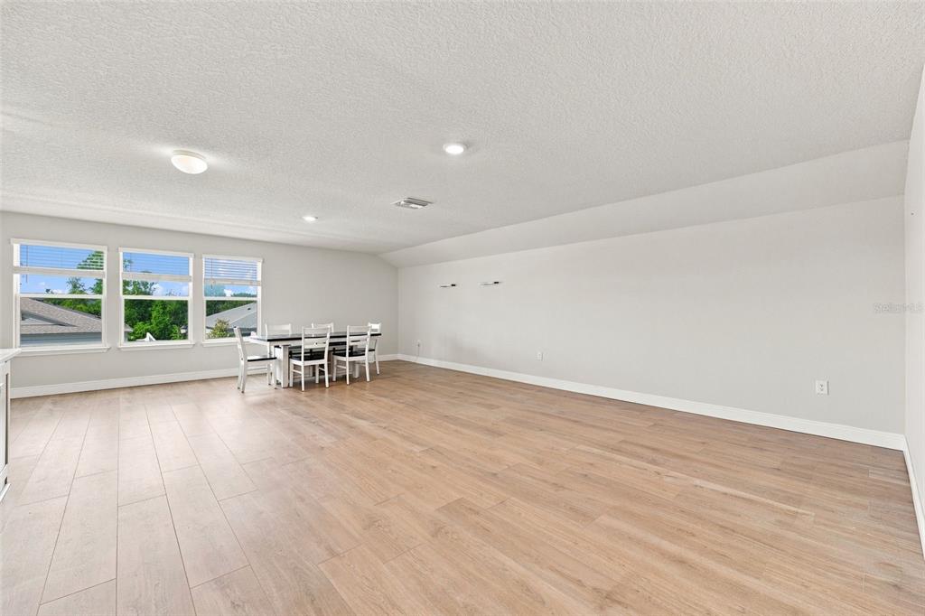 18359 CORTES CREEK BOULEVARD gallery image #30