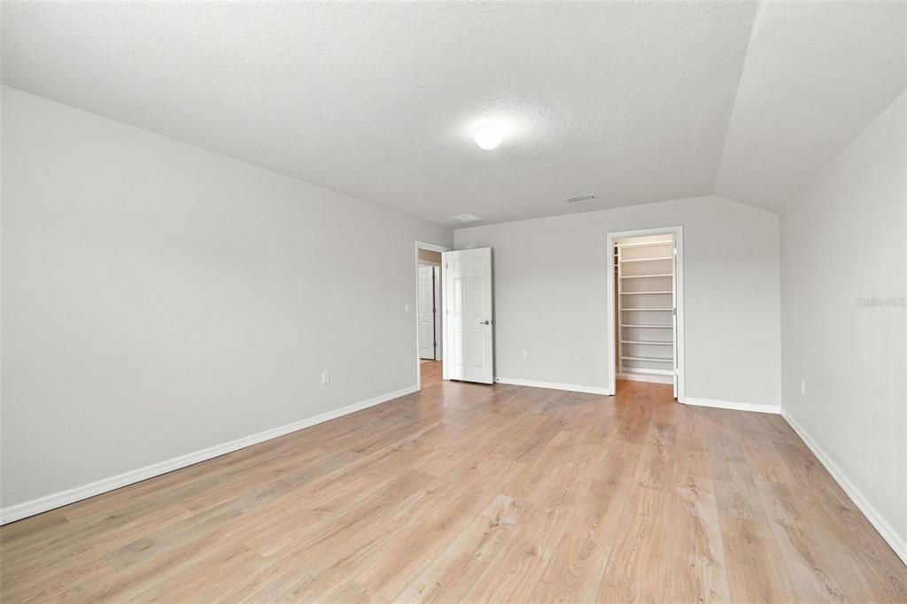 18359 CORTES CREEK BOULEVARD gallery image #36