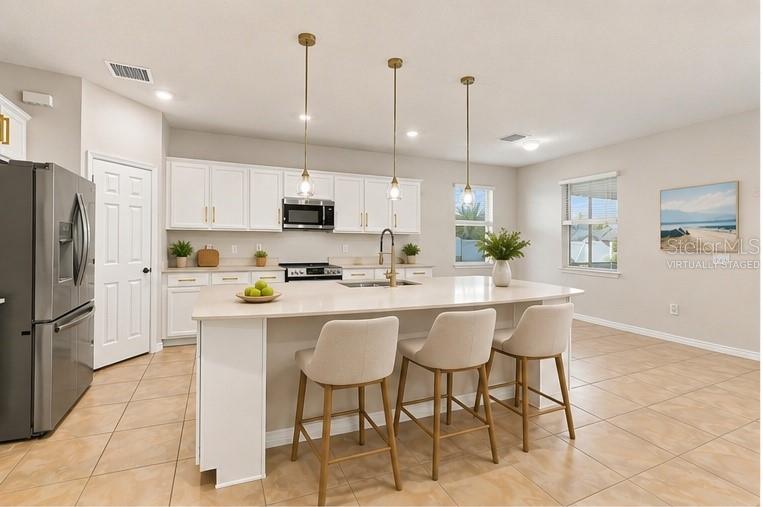 18359 CORTES CREEK BOULEVARD gallery image #5