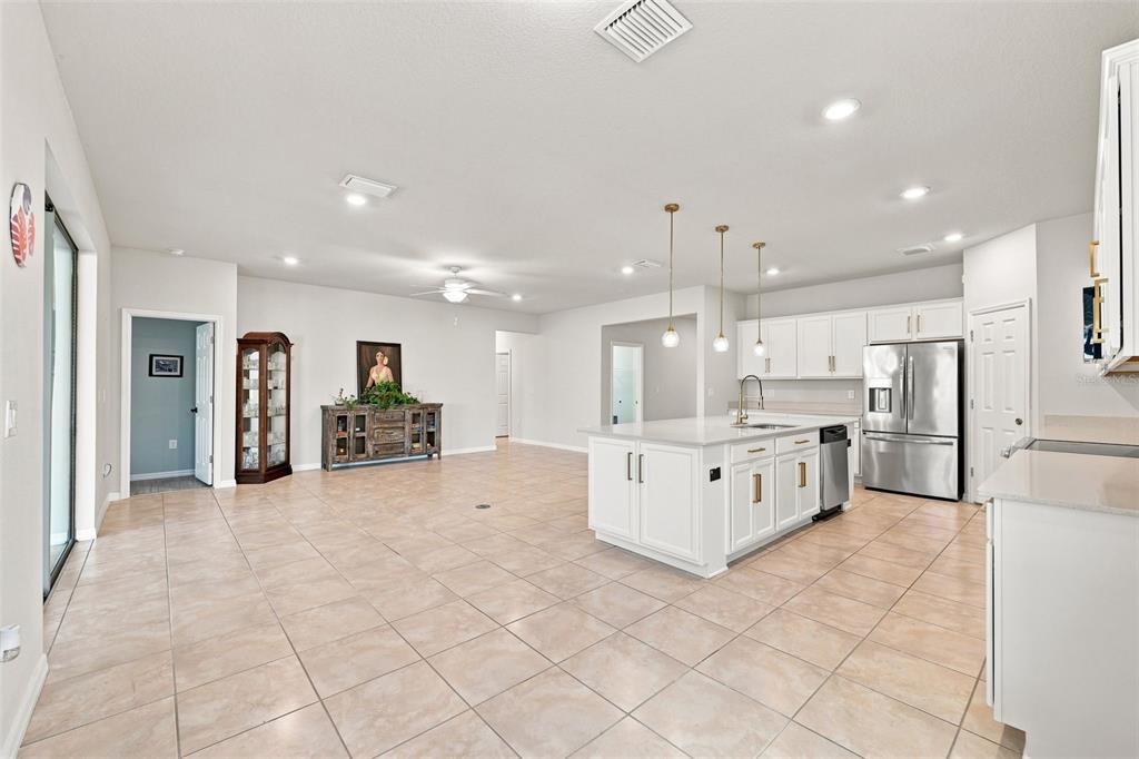 18359 CORTES CREEK BOULEVARD gallery image #7