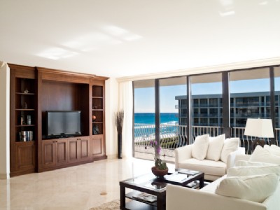 Exquisite Ocean Views