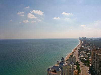 2100 N OCEAN BL #30A