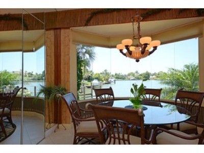 440 SPRINGLINE DR, Moorings