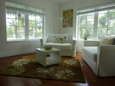 Art Deco - South Beach 1BR, $219k