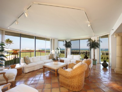 Luxurious Living