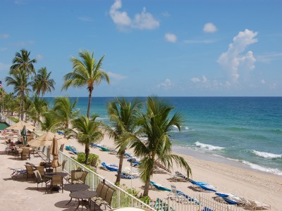 PRESTIGIOUS OCEANFRONT RESIDENCE ON THE GALT MILE