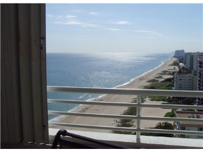 1700 . S Ocean Blvd # 18B