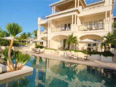 3F Cove Suites