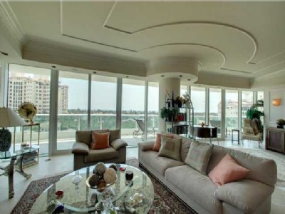 Aventura - Modern 2BR,    $1,4M
