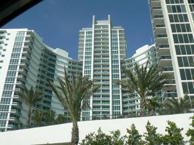 One Bal Harbour - 10295 Collins Avenue