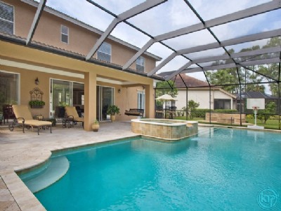 NAPLES - 2929 LONE PINE LANE, GOLF!