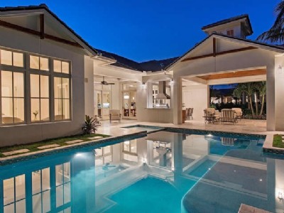 2250 Crayton Rd / Moorings