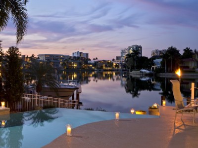 255 BAY PT / Moorings -Waterfont