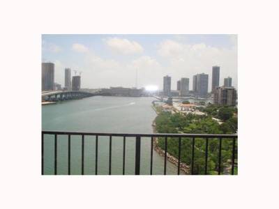 1000 VENETIAN WY #1006