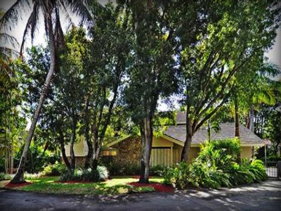 550 PUERTA AV