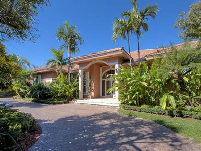 5750 SW 67 AV