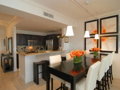 Seaside Village 2 bedroom + den